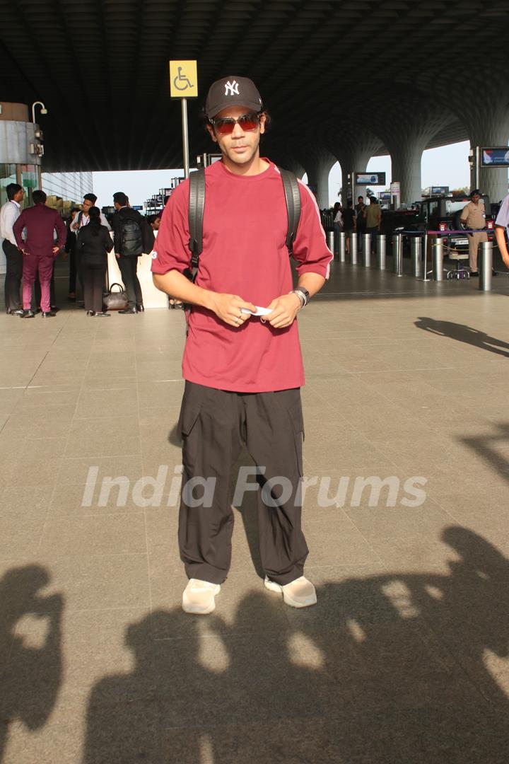 Rajkummar Rao spotted at the airport