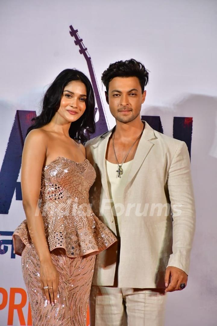 Aayush Sharma and Sushrii Shreya Mishraa snapped at the trailer launch of Ruslaan