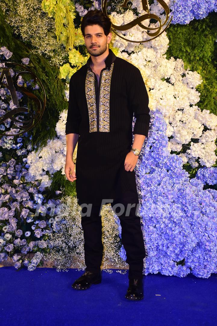 Sooraj Pancholi attend Anand Pandit’s daughter Aishwarya's wedding reception