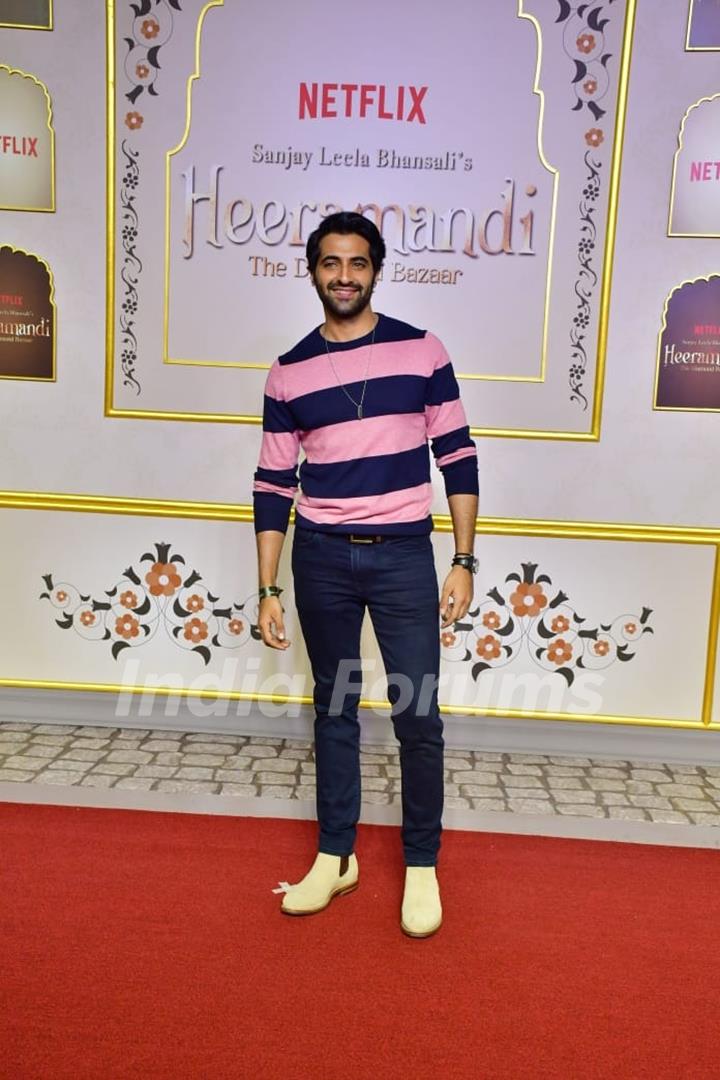 Akshay Oberoi grace the premiere of Heeramandi