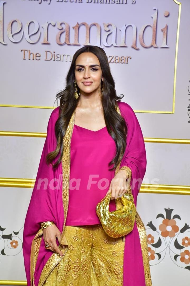 Esha Deol grace the premiere of Heeramandi