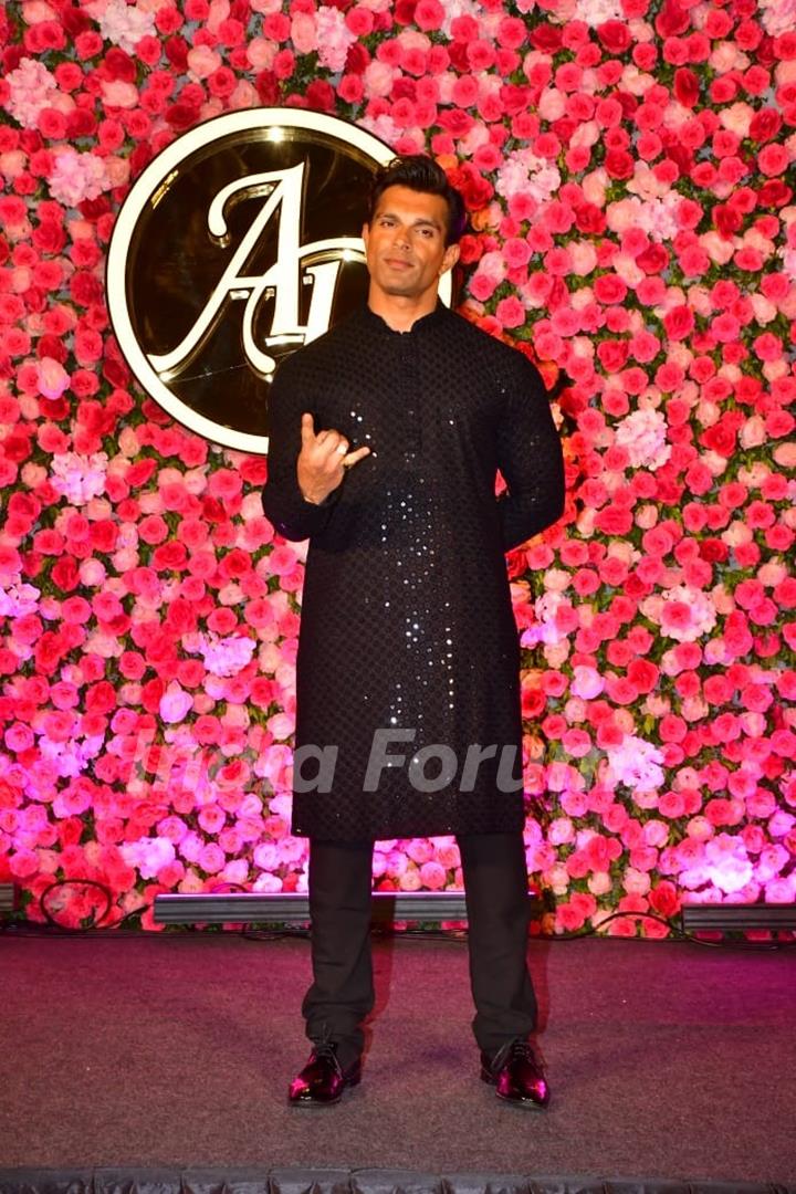 Karan Singh Grover attend Aarti Singh's Sangeet ceremony