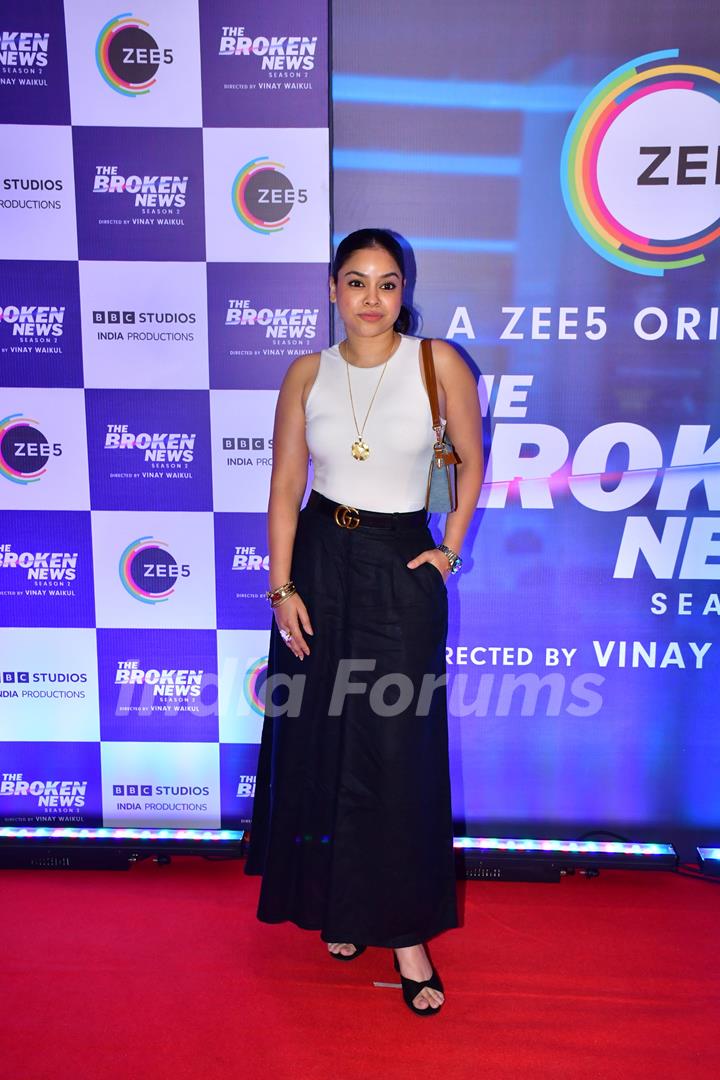 Sumona Chakravarti attend the screening of Broken News 2