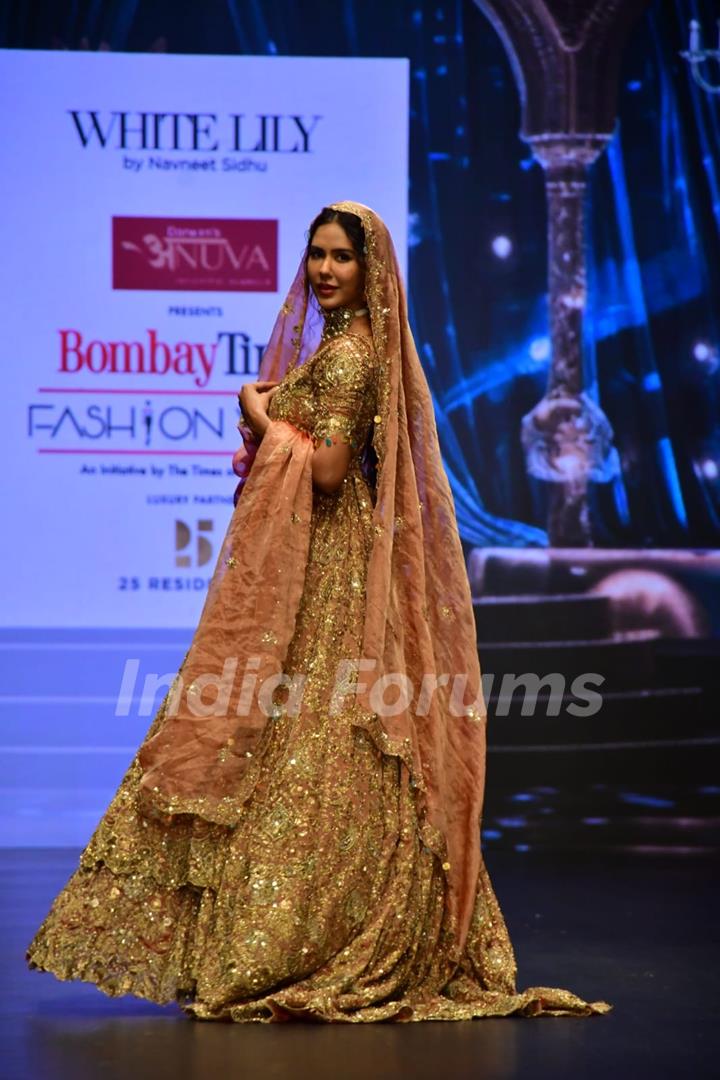 Sonam Bajwa for Navnit Sandhu at Bombay Times Fashion Week Day 2