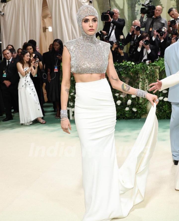 Cara Delevingne grace Red carpet of Met Gala 2024 