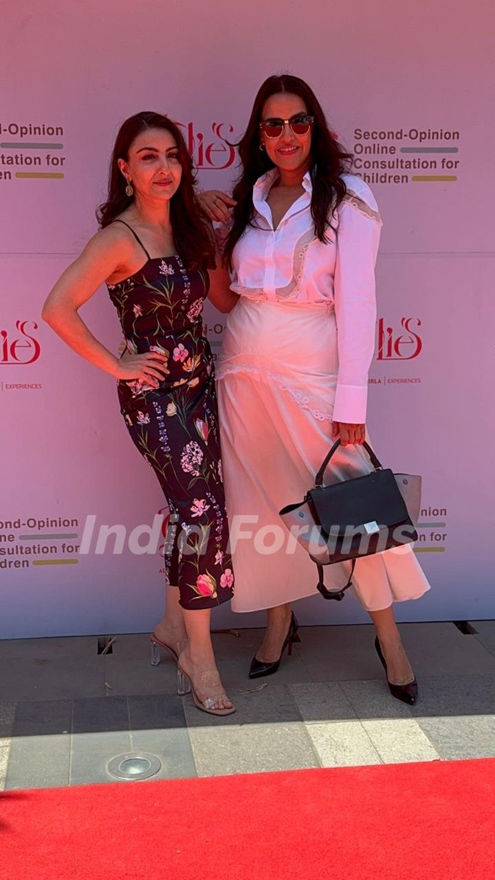Neha Dhupia and Soha Ali Khan snapped at Jolie's in Worli