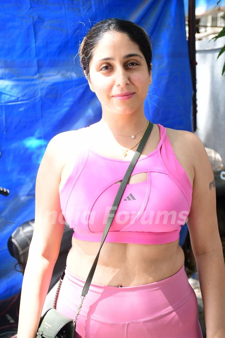 Neha Bhasin snapped in the city