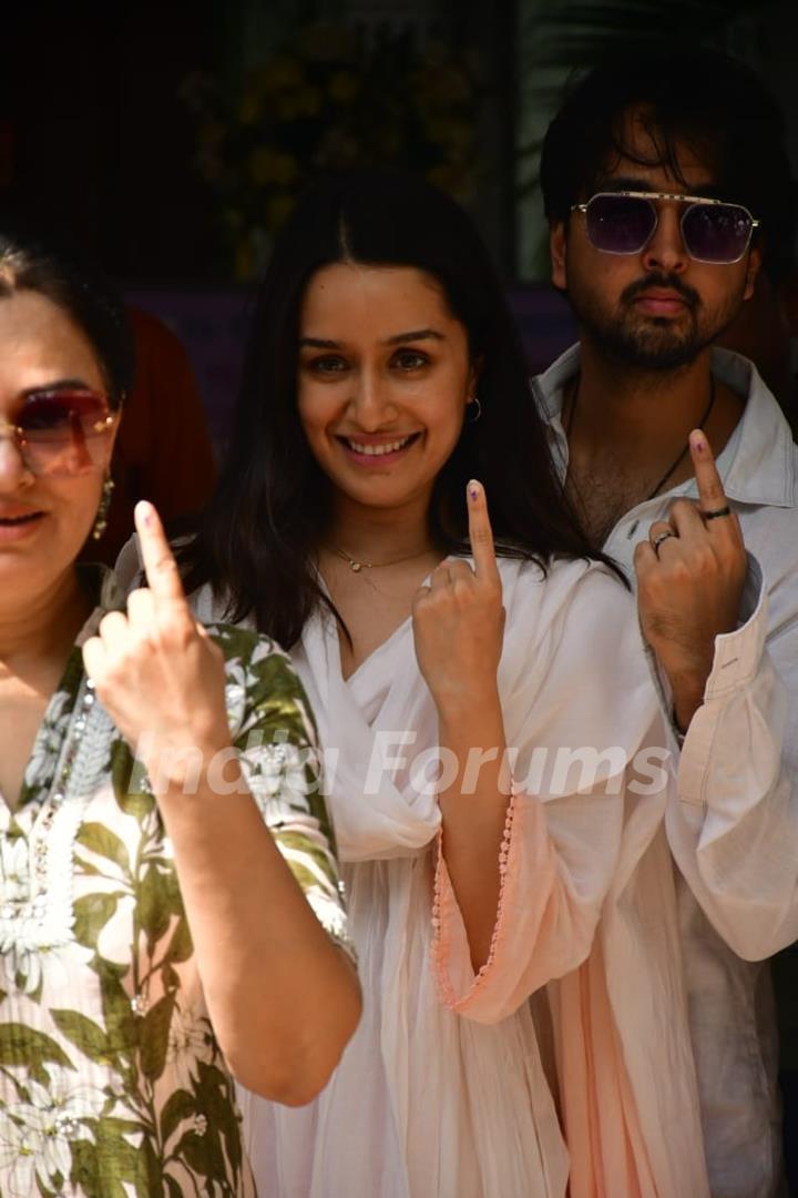 Shraddha Kapoor snapped after their Lok Sabha Election voting