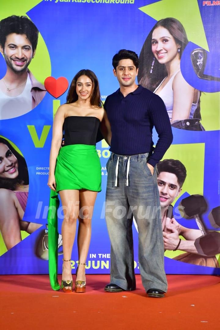 Pashmina Roshan and Jibraan Khan snapped for the Title Track Launch of Ishq Vishq Rebound