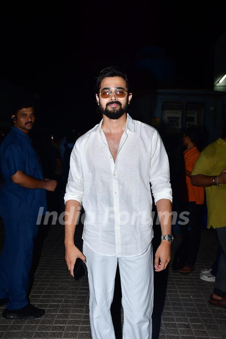 Bhuvan Bam grace the screening of Mr And Mrs Mahi