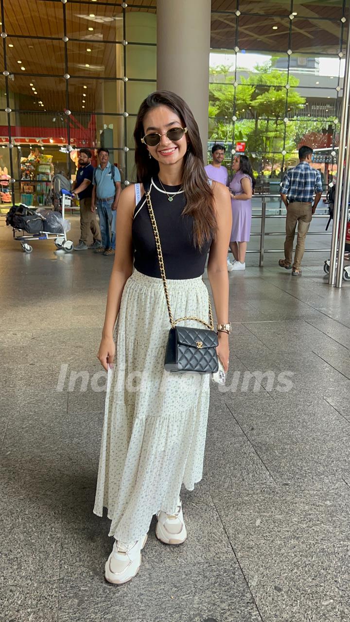 Anushka Sen spotted at the airport