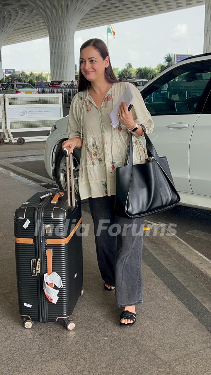 Dia Mirza spotted at the airport