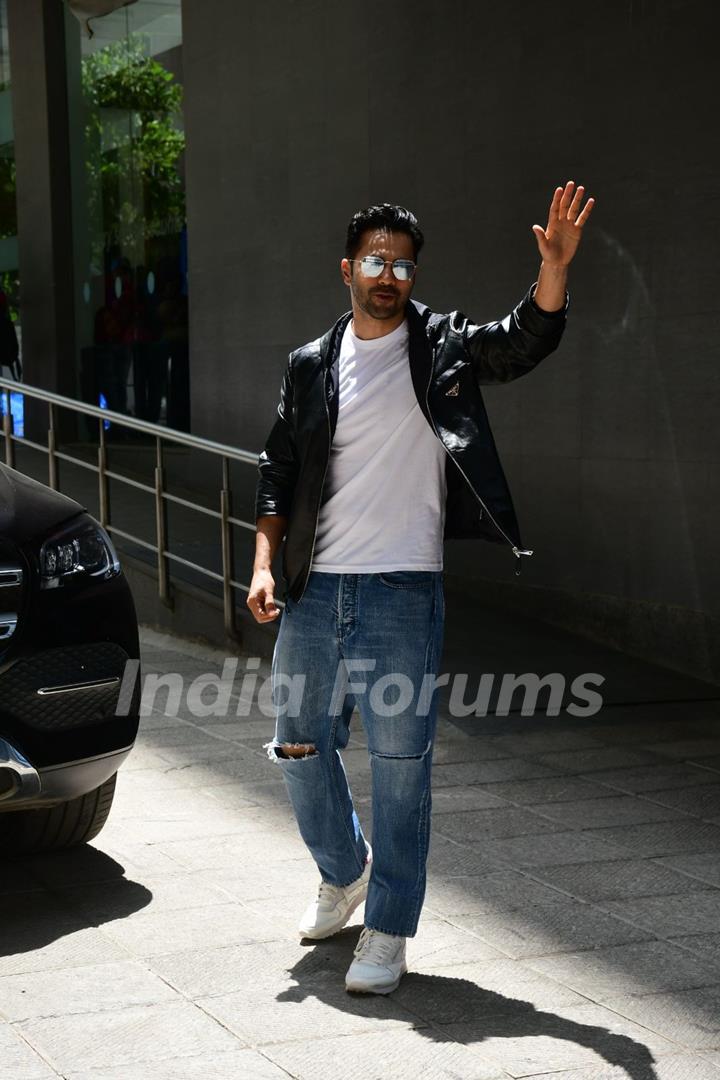 Varun Dhawan snapped leaving from hospital