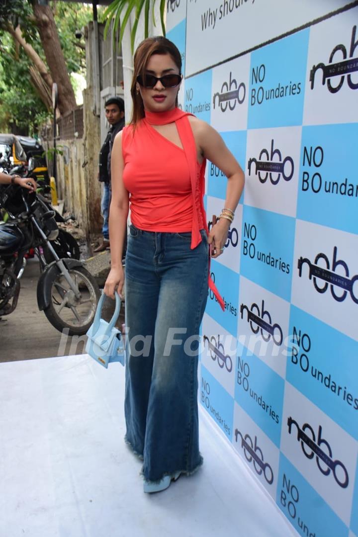 Celebrities snapped at Nupur Sanon's fashion brand launch No Boundaries