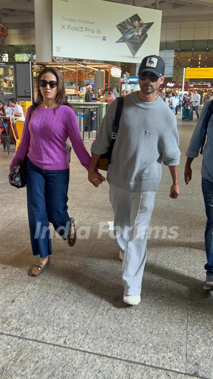 Shahid Kapoor and Mira Rajput Kapoor spotted at the airport