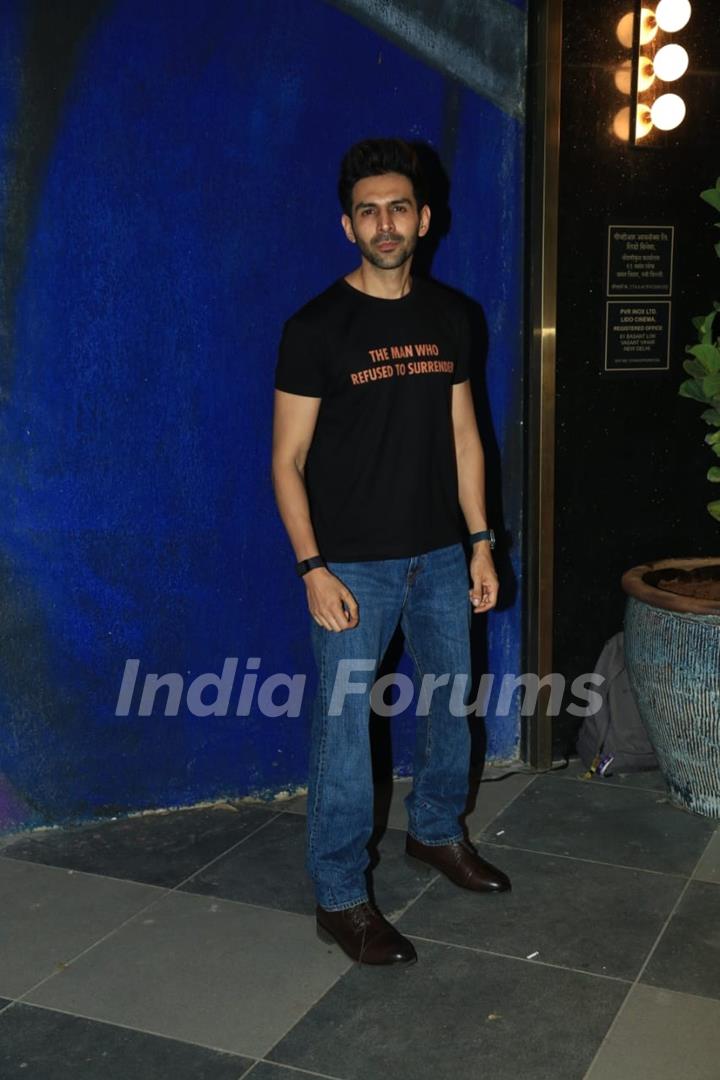 Kartik Aaryan snapped at PVR Santacruz