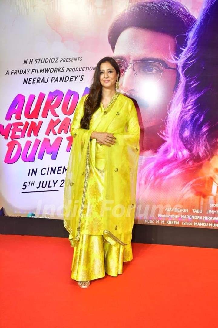 Tabu attend Auron Mein Kahan Dum Tha trailer launch