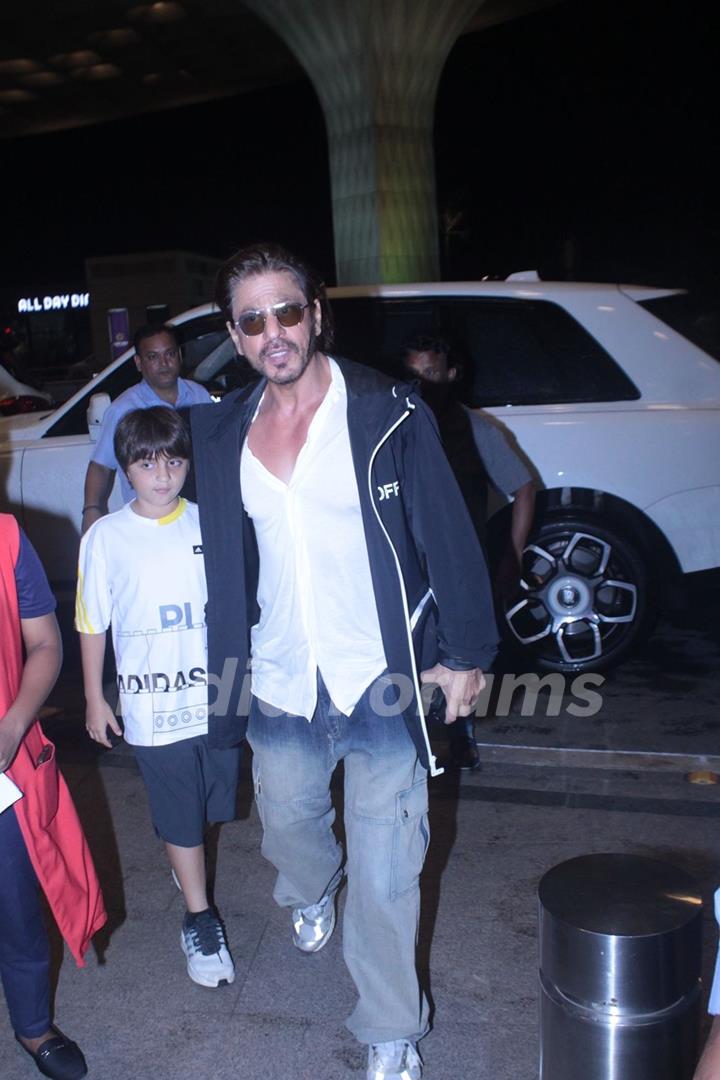 Shah Rukh Khan and AbRam Khan snapped at the airport