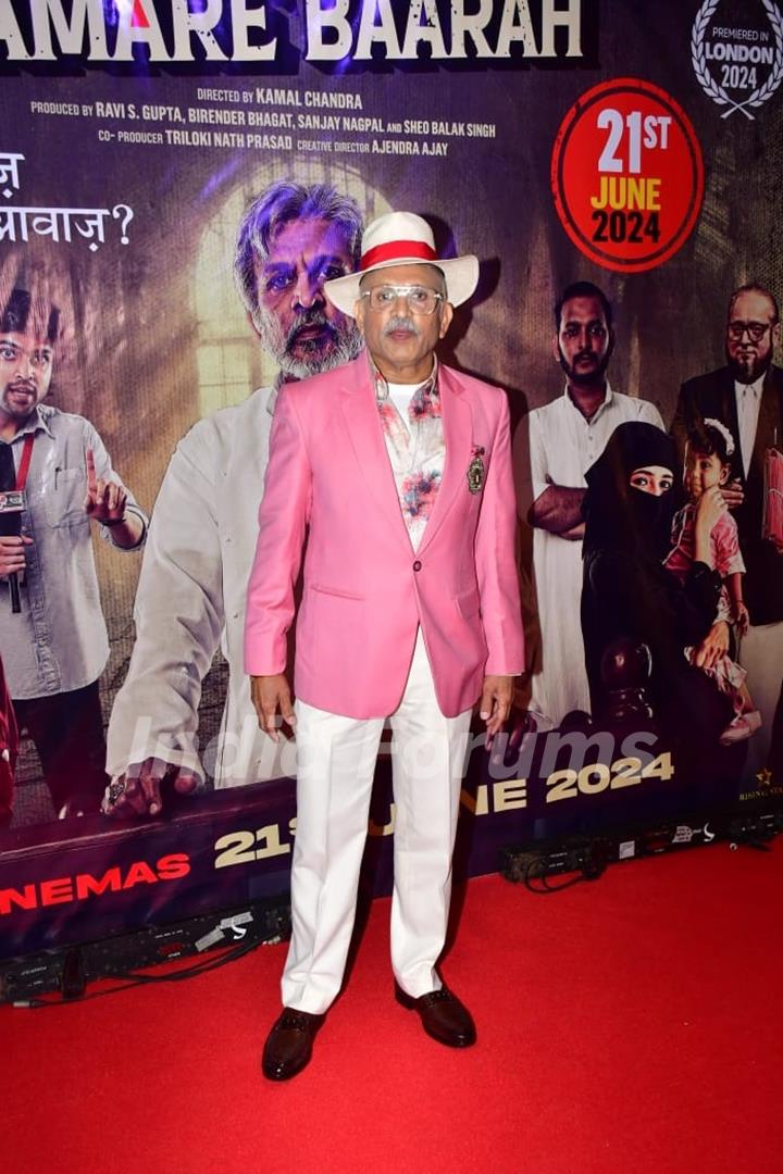 Annu Kapoor grace the screening of Hamare Baarah 