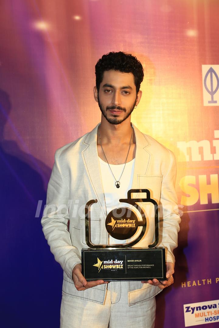 Mihir Ahuja  grace the Mid Day Showbiz Awards 2024