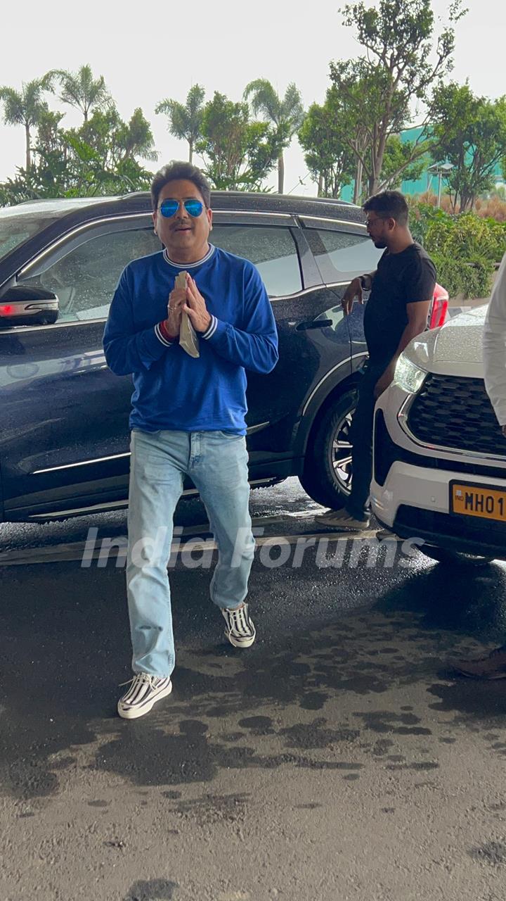 Shailesh Lodha  snapped at the airport