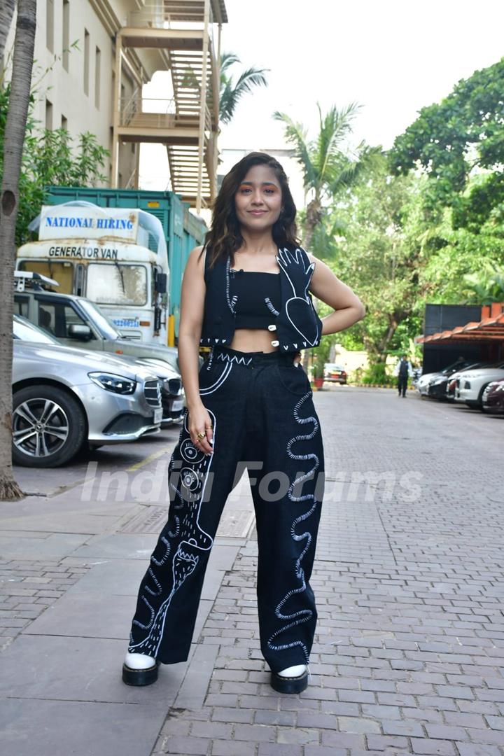 Shweta Tripathi snapped promoting upcoming series Mirzapur 3