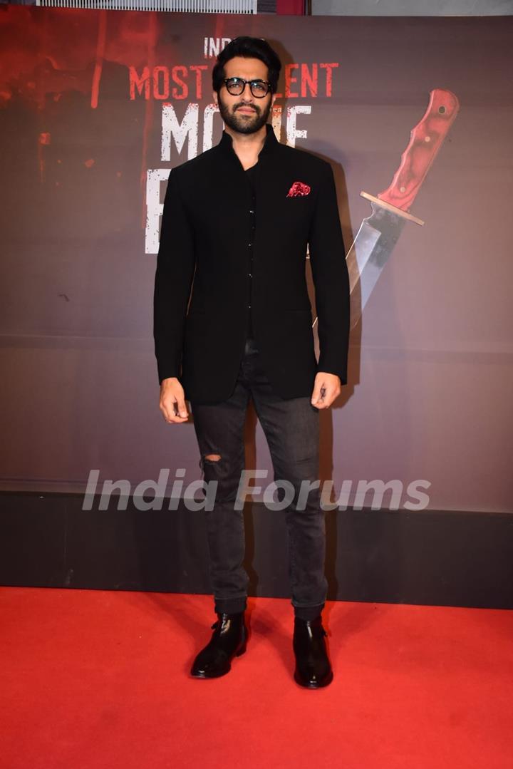 Akshay Oberoi grace the premiere of Kill