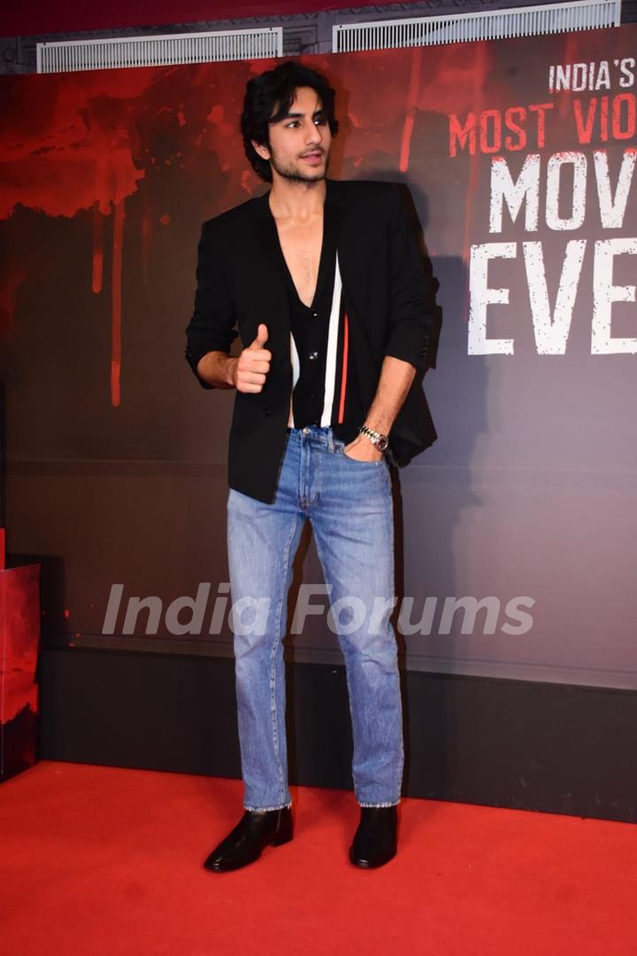 Ibrahim Ali Khan grace the premiere of Kill