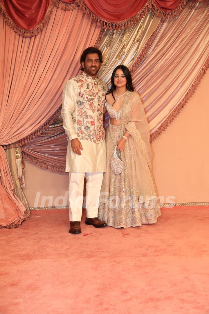 Mahendra Singh Dhoni and Sakshi Dhoni attend Radhika Merchant and Anant ...