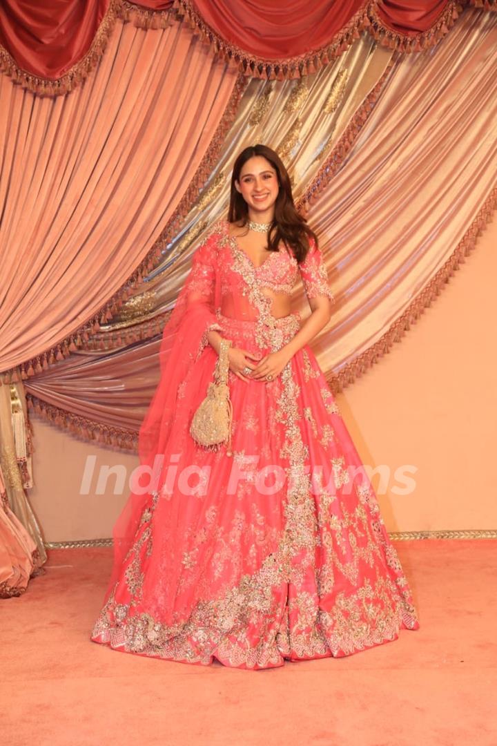 Pashmina Roshan attend Radhika Merchant and Anant Ambani Sangeet Ceremony