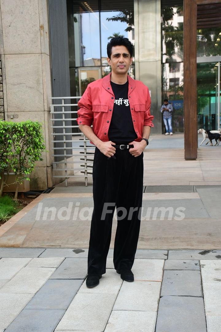 Gulshan Devaiah Gulshan Devaiah snapped promoting their upcoming film Ulajh