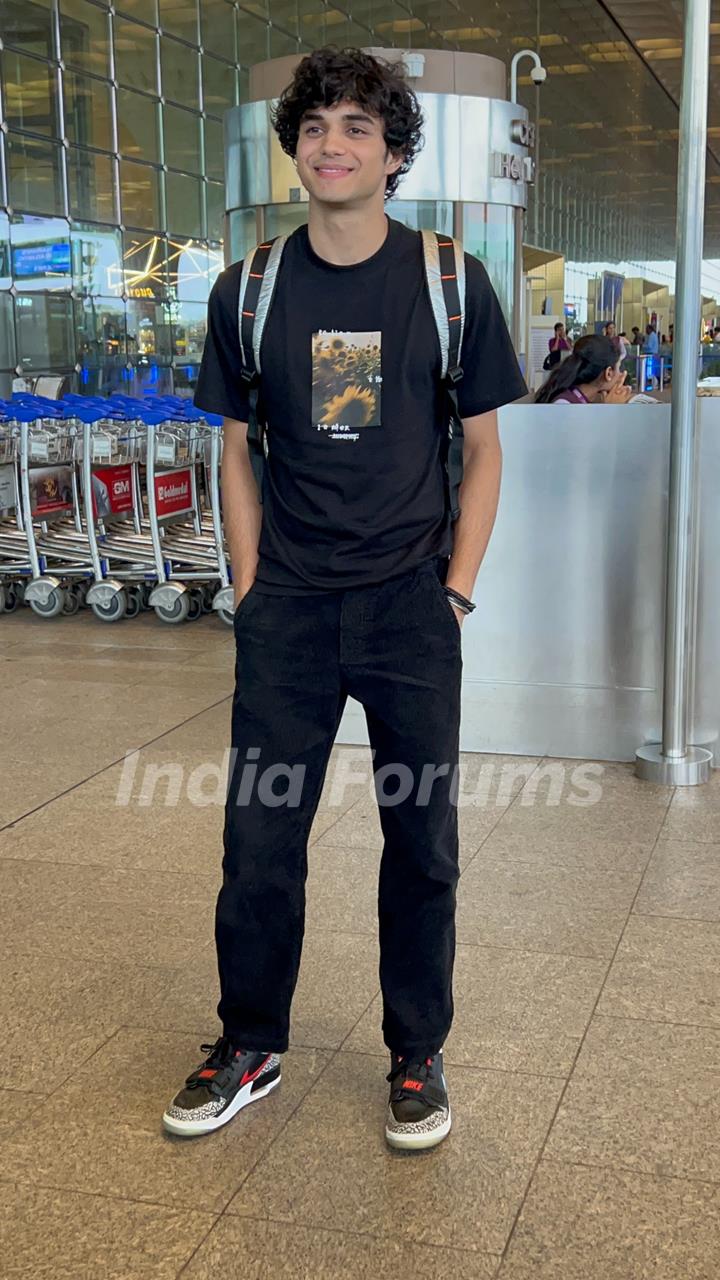 Abhay Verma snapped at the airport