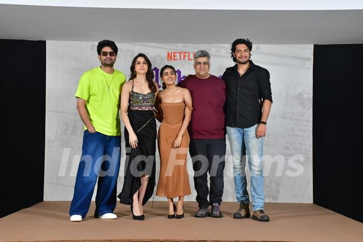 Junaid Khan, Jaideep Ahlawat, Sharvari Wagh and Shalini Pandey attend the Maharaj press conferance