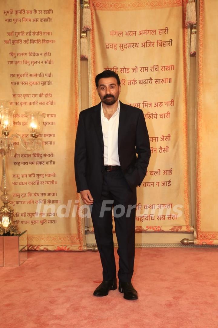 Sunny Deol attend Anant Ambani and Radhika Merchant's Wedding Reception