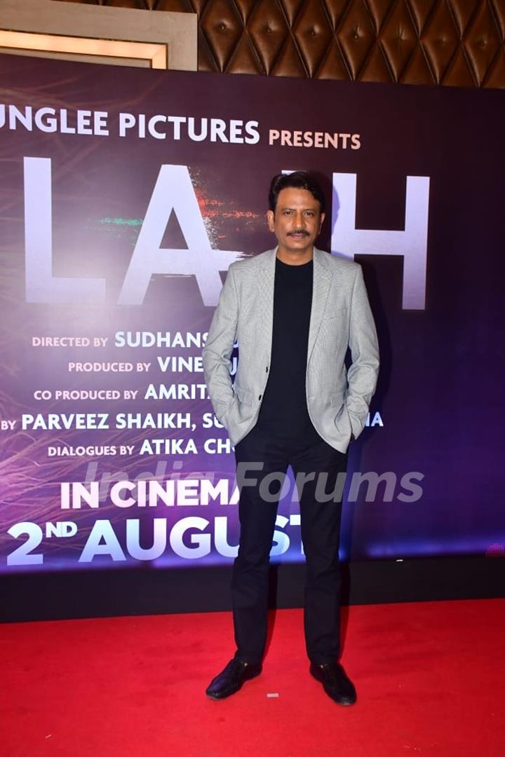 Celebrities snapped at Ulajh Trailer Launch