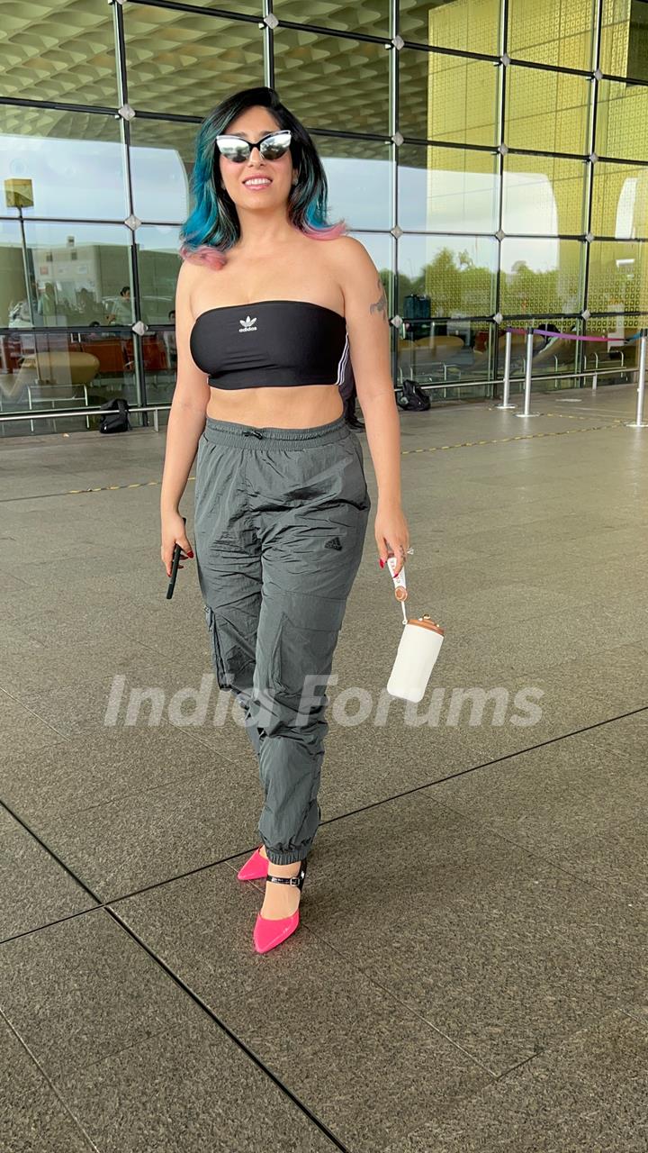 Neha Bhasin snapped at the airport