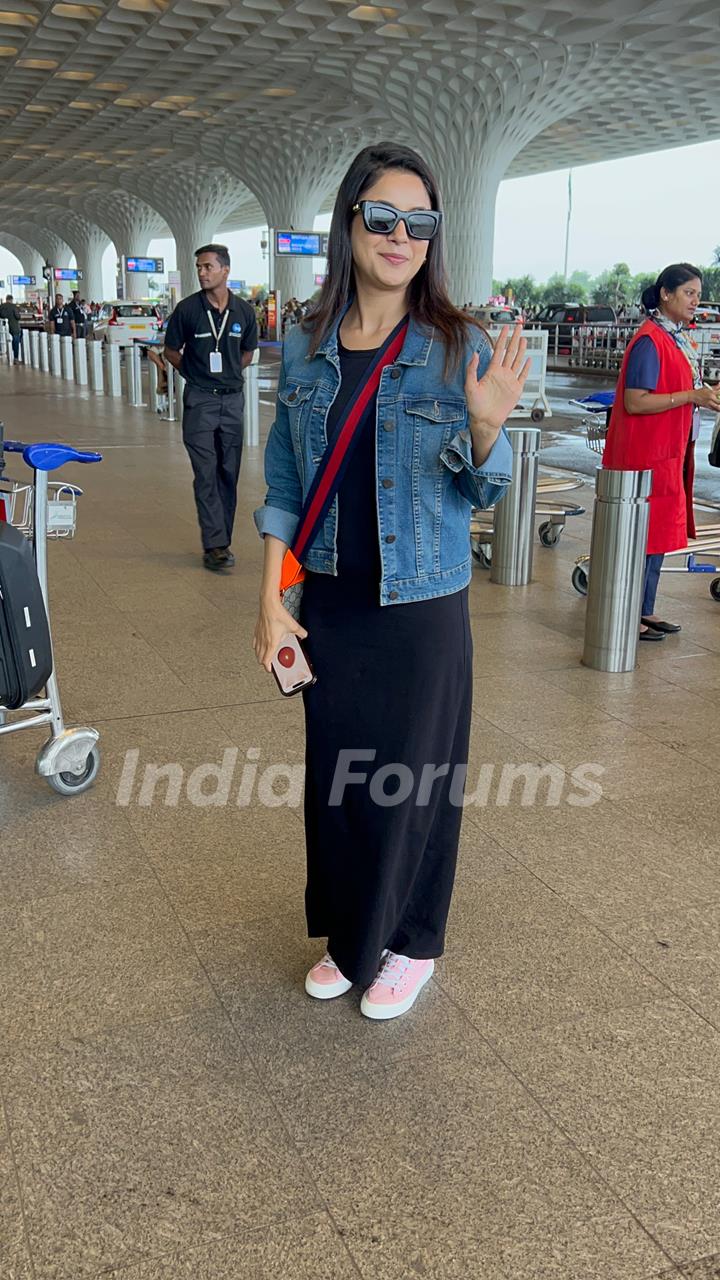 Shehnaaz Gill spotted at the airport