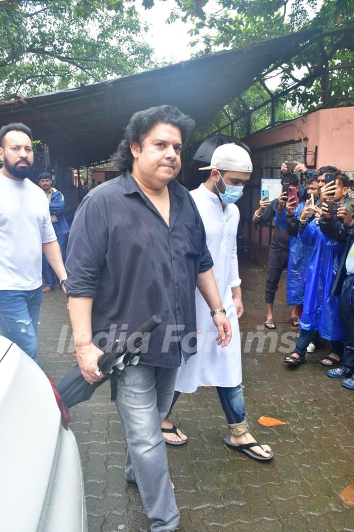 Sajid Khan attend Krishan Kumar’s daughter Tishaa Kumar’s funeral in Mumbai