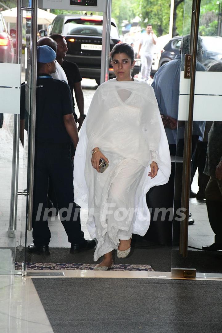 Nimrat Kaur attend Krishan Kumar’s daughter Tishaa Kumar’s funeral in Mumbai