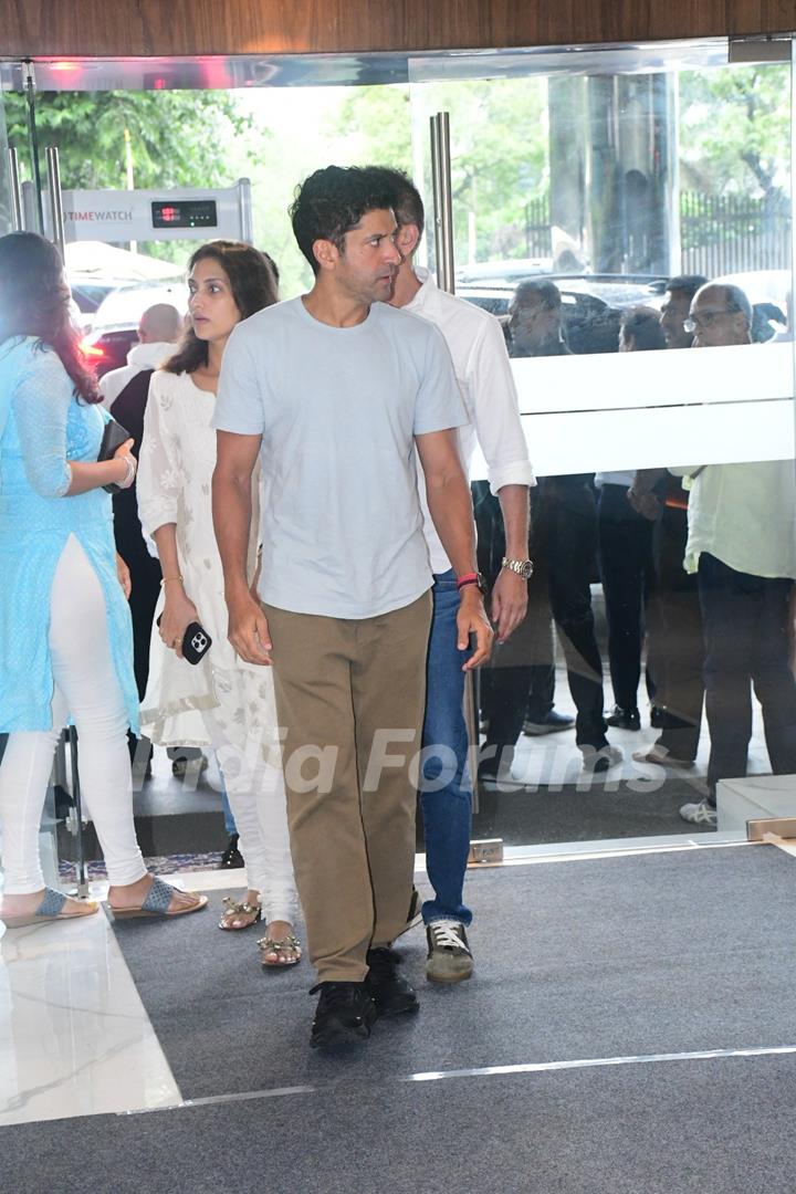 Farhan Akhtar attend the prayer meet of Krishan Kumar’s daughter Tishaa Kumar