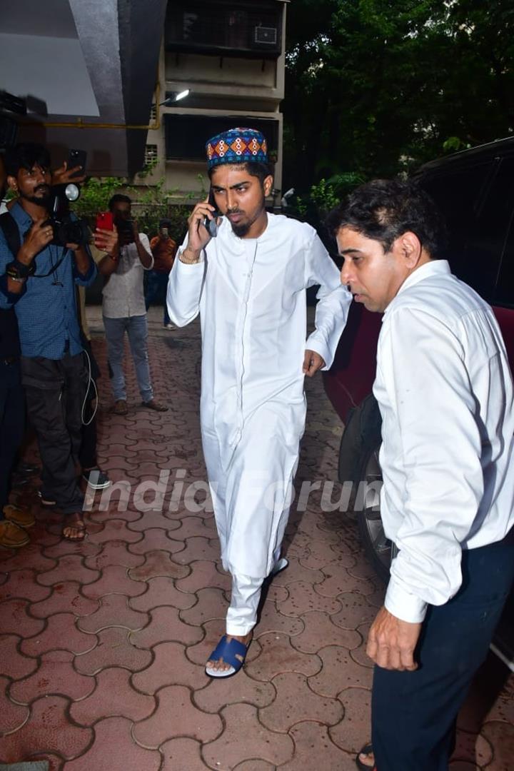 MC Stan  snapped at Farah Khan's Residence