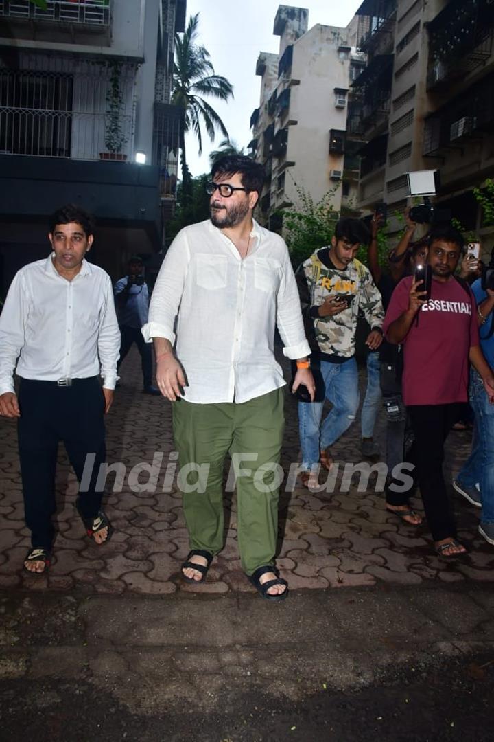 Goldie Behl  snapped at Farah Khan's Residence