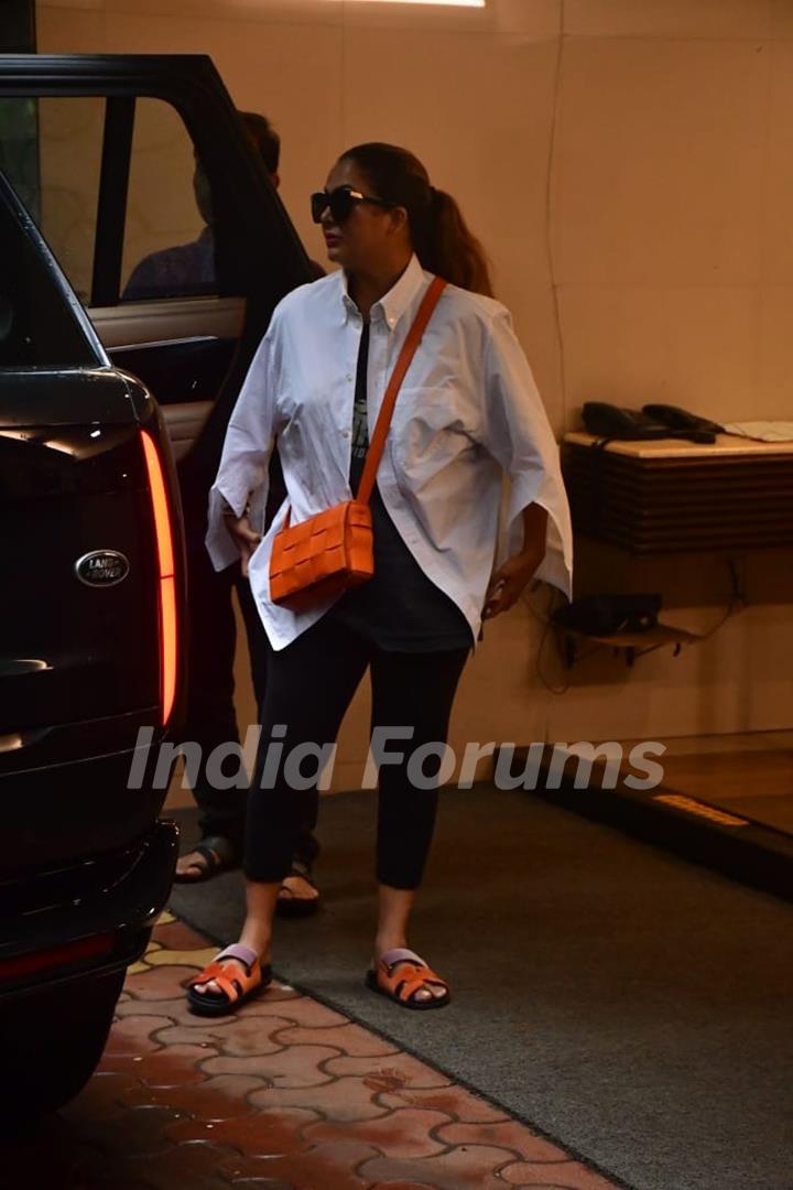 Celebrities snapped at Farah Khan’s residence