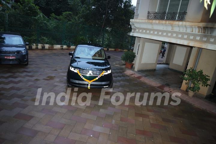 Sanjay Dutt's New Range Rover Car