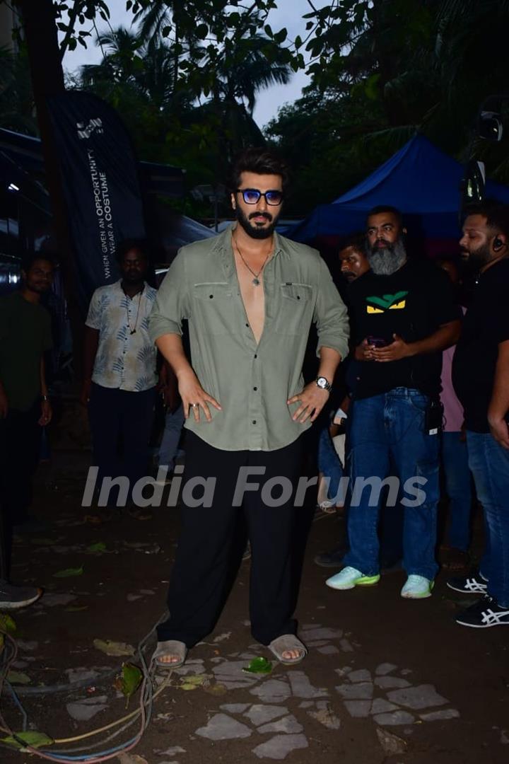 Arjun Kapoor snapped in Mumbai City