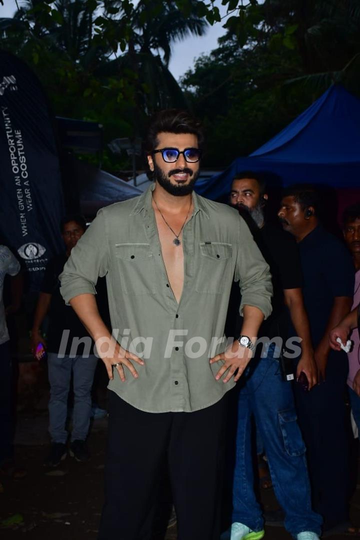 Arjun Kapoor snapped in Mumbai City