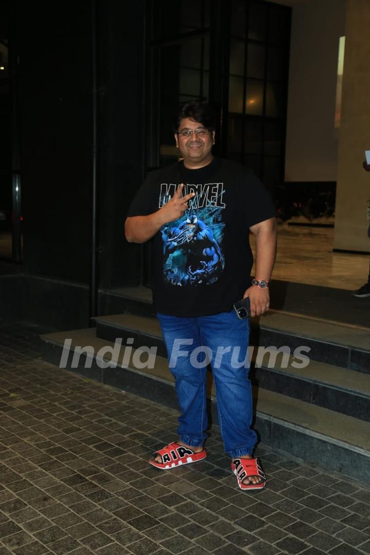 Milap Zaveri snapped at the special screening of ‘Auron Mein Kahan Dum Tha’