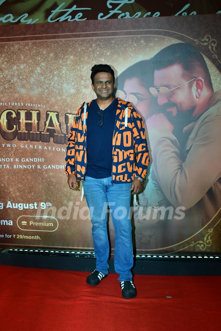 Celebrities grace the premiere of Ghudchadi