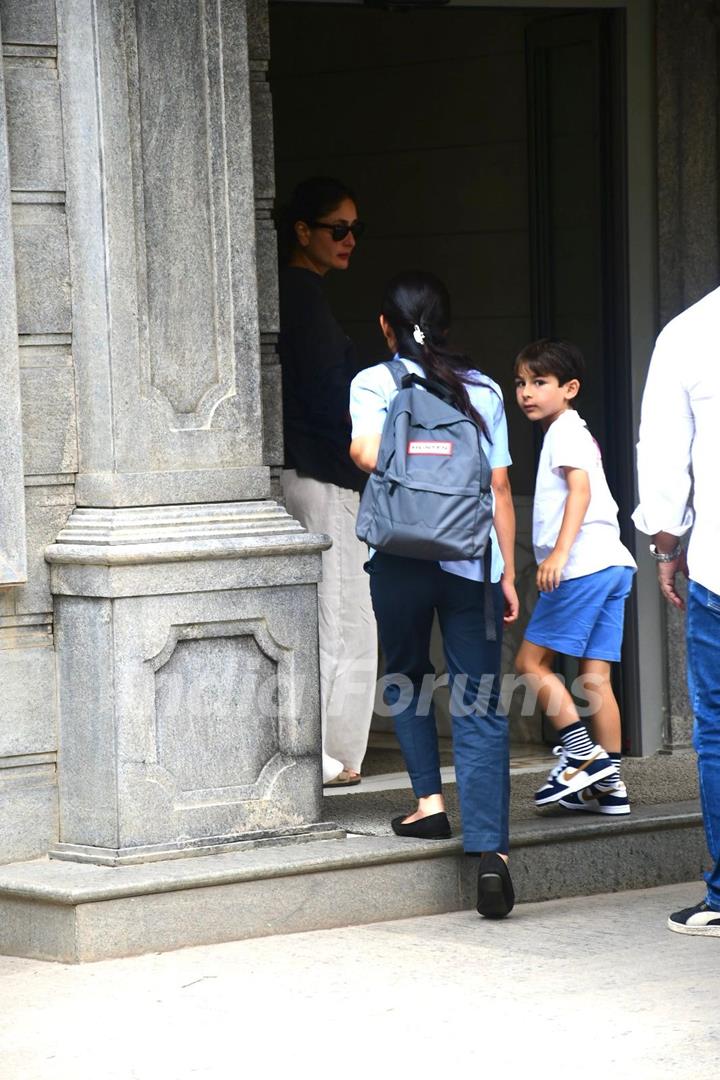 Kareena Kapoor and Taimur Ali Khan snapped at Randhir Kapoor’s house in Bandra