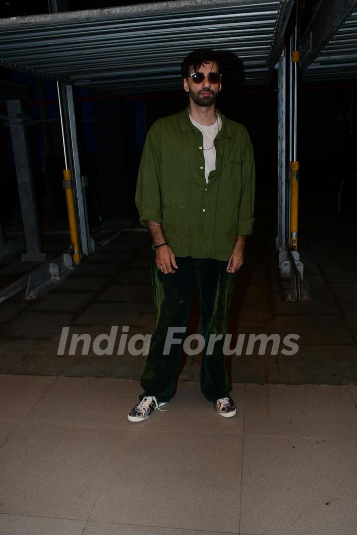 Avinash Tiwary snapped at Laila Majnu re-release in cinemas in Mumbai